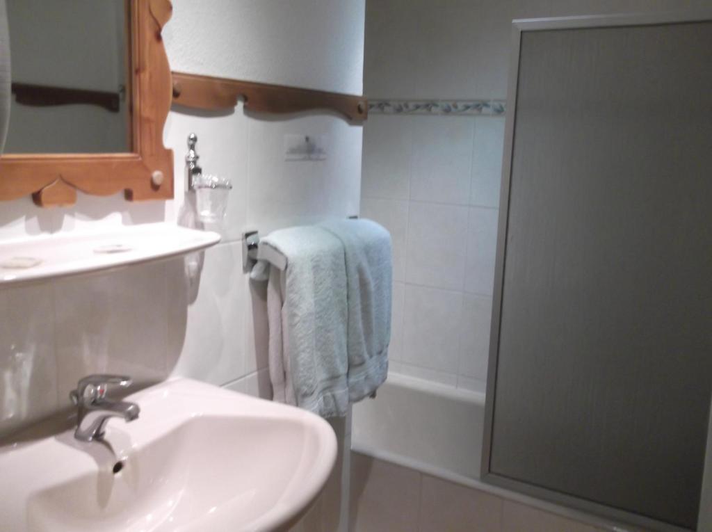 Hotel Les Mottets Aussois Zimmer foto